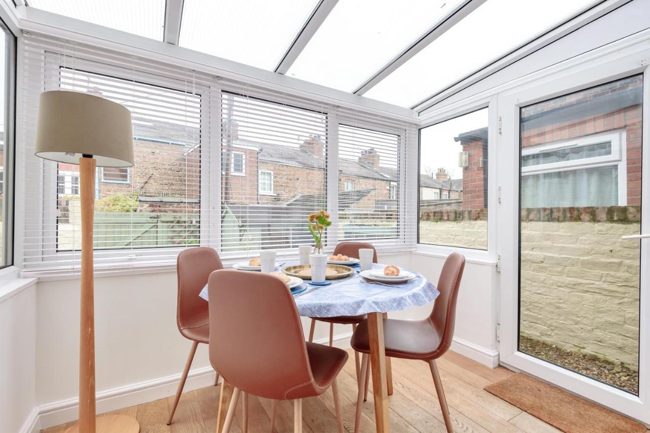 The Drey - Modern Cottage For Four In York Centre エクステリア 写真